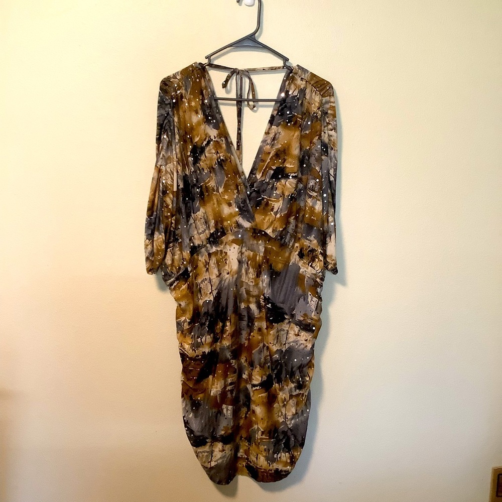 Gold Flava dress size 26 tan white black gray tie back silver sparkle ruch dress